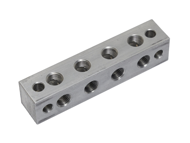 Коллекторный блок на 4 выхода 90° М10