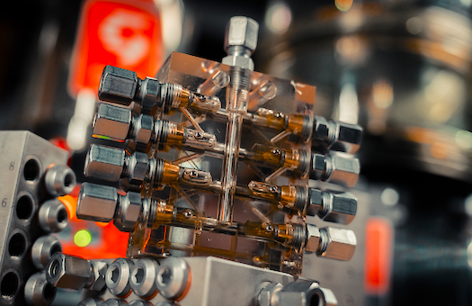 Принцип работы прогрессивного распределителя